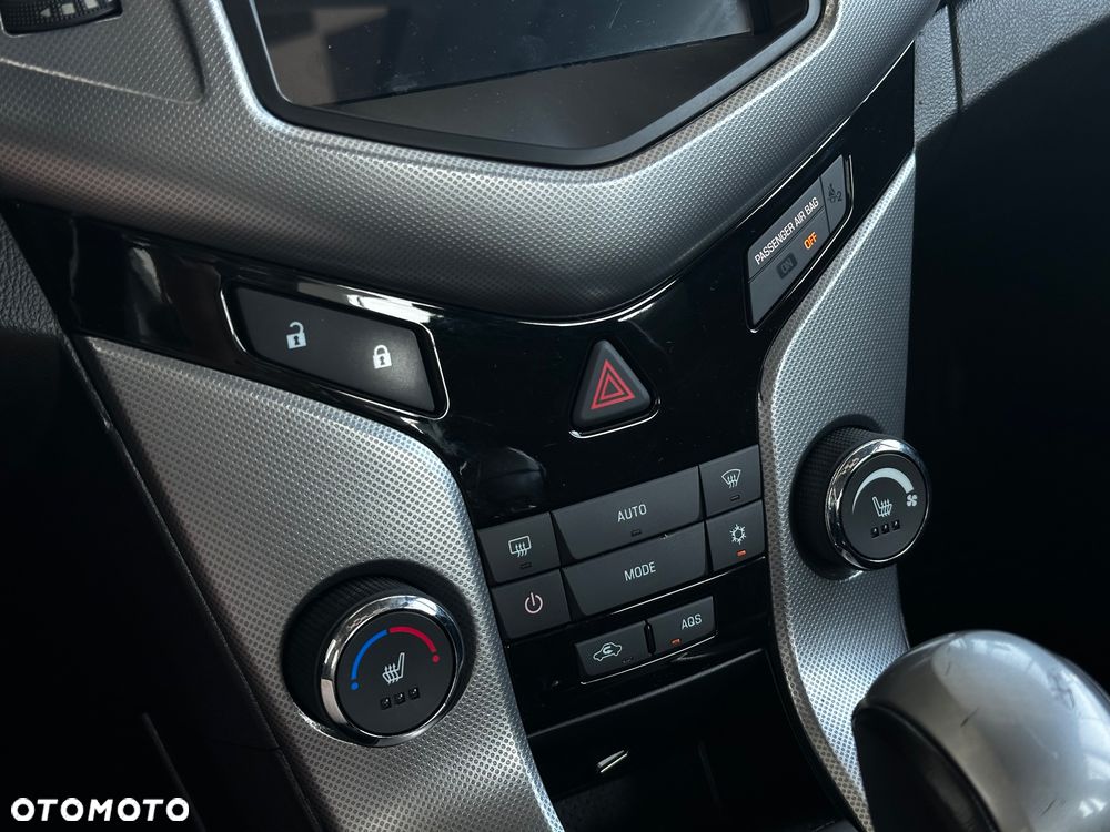 Chevrolet Cruze - 29