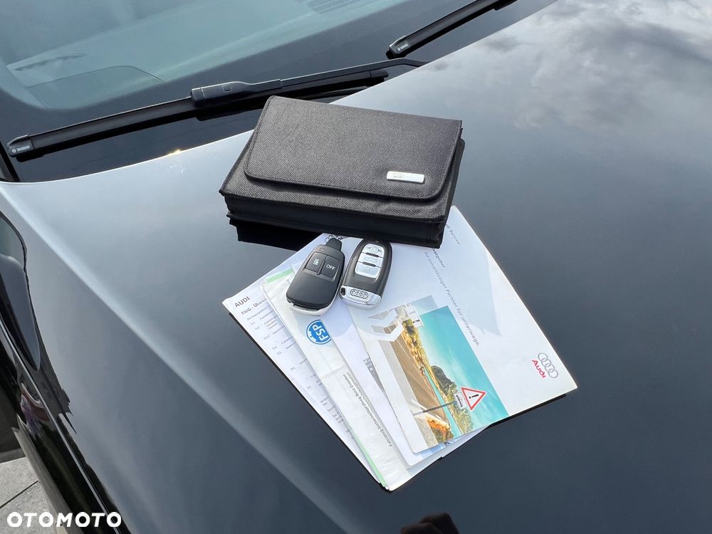 Audi A4 Avant 2.0 TDI - 17