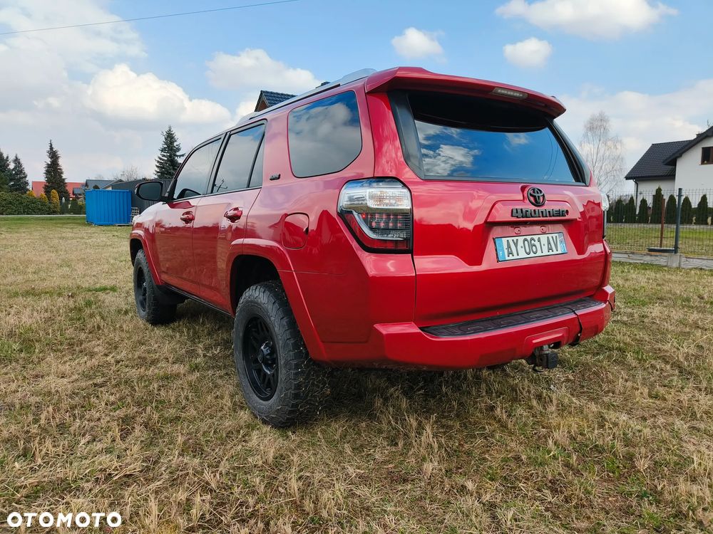 Toyota 4-Runner - 14