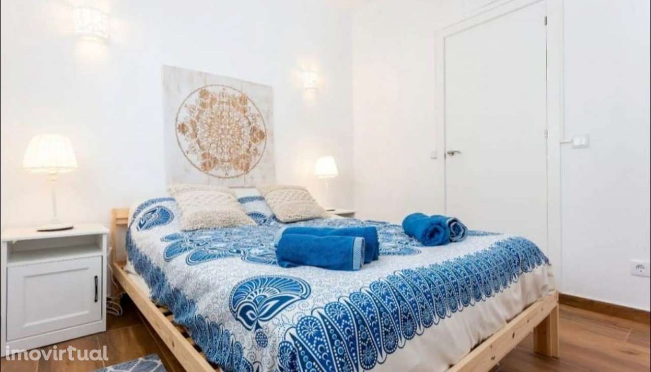 Tradicional Moradia V2 renovada para venda em Budens, Algarve - Grande imagem: 4/16