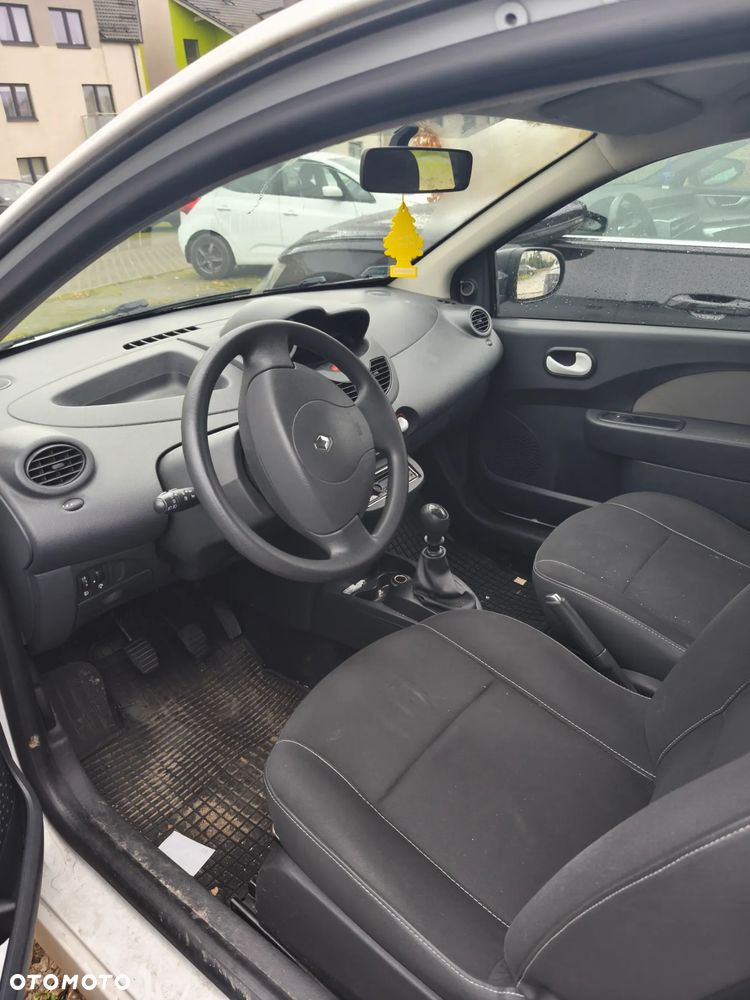 Renault Twingo - 4