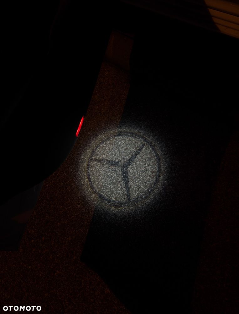Mercedes-Benz Klasa A 220 7G-DCT - 31