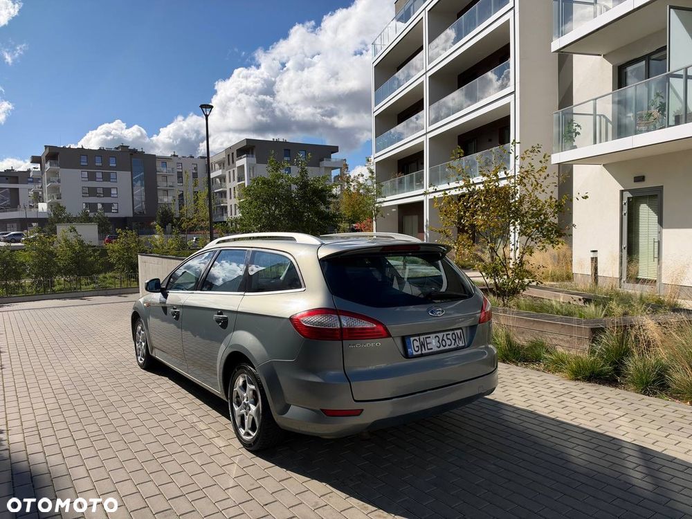 Ford Mondeo - 4