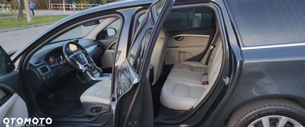 Volvo V70 D3 Geartronic Summum - 19