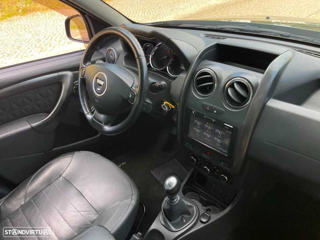 Dacia Duster 1.5 dCi SL Urban Explorer - 39