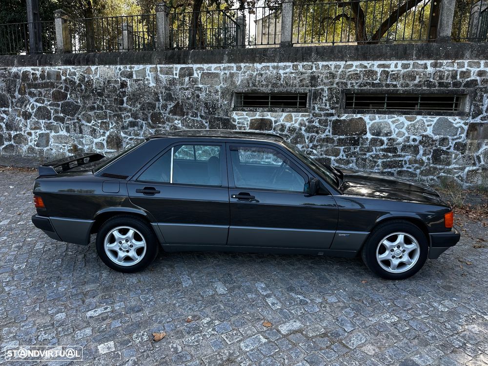 Mercedes-Benz W201 (1982-1993) 190 D 2.0 - 12