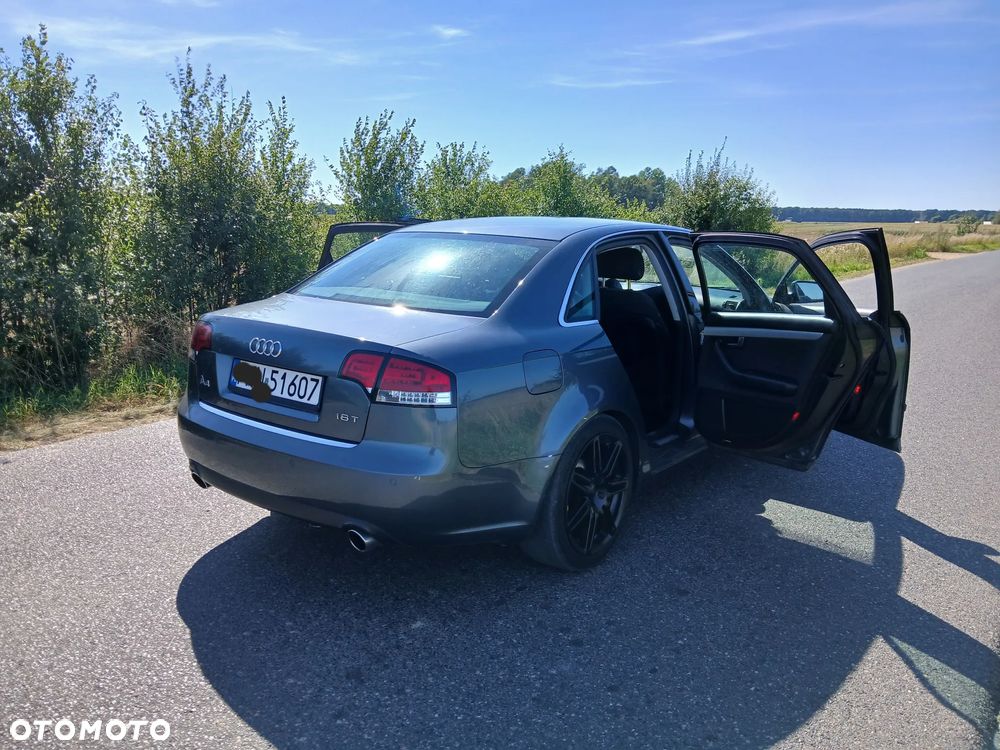Audi A4 Limousine - 3