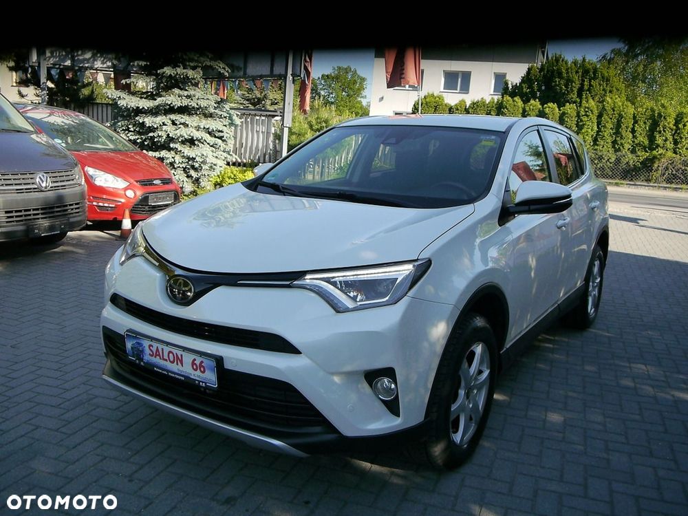 Toyota RAV4 2.0 D-4D Premium 4x2 - 4