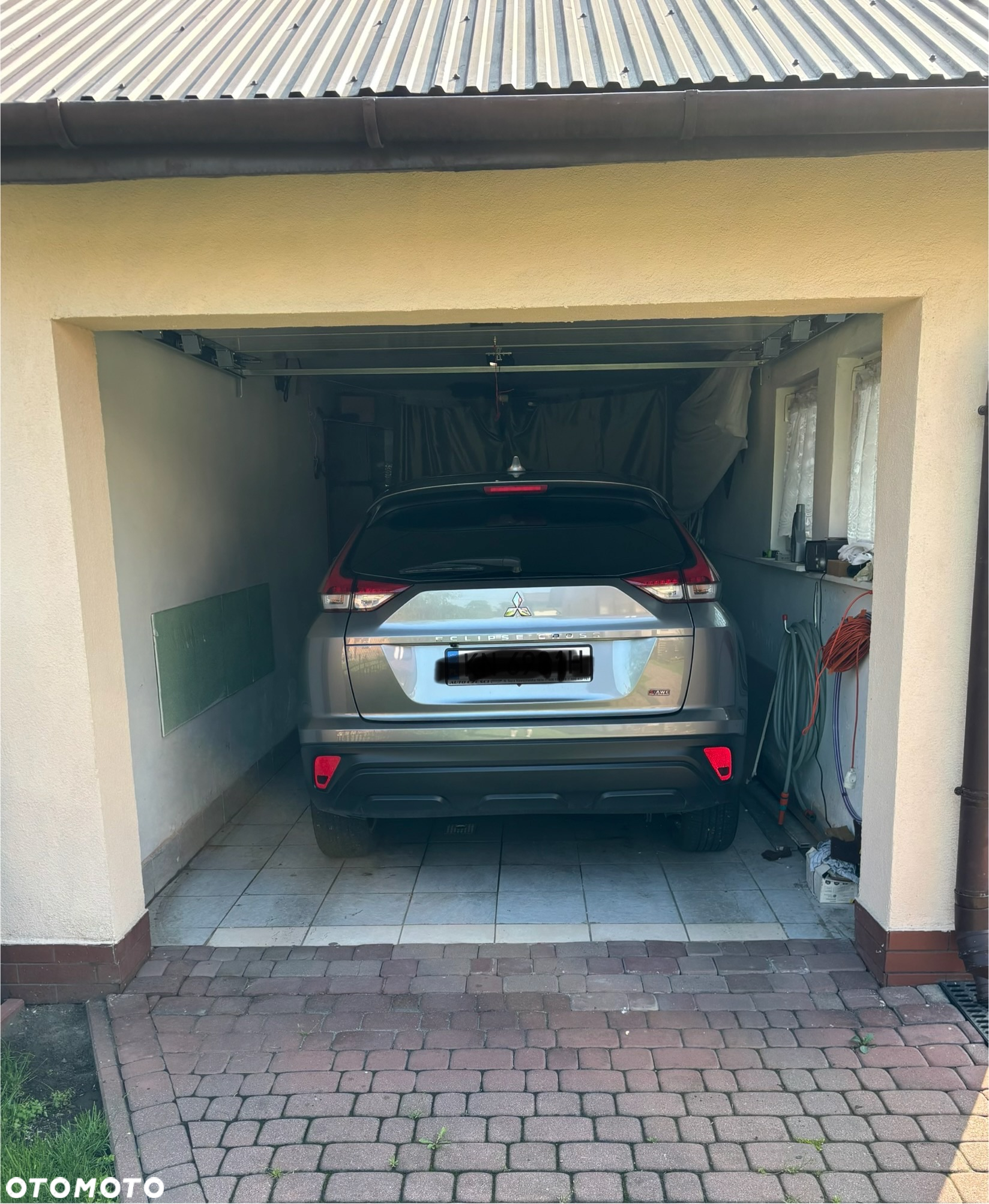 Mitsubishi Eclipse Cross - 11