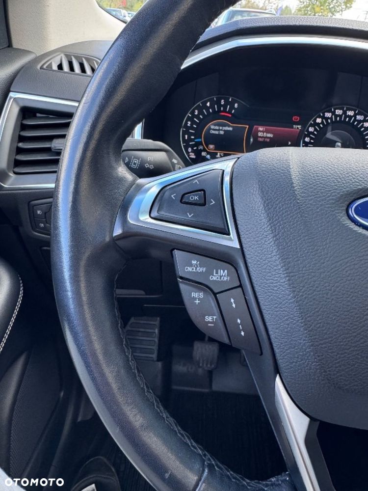 Ford Edge - 26