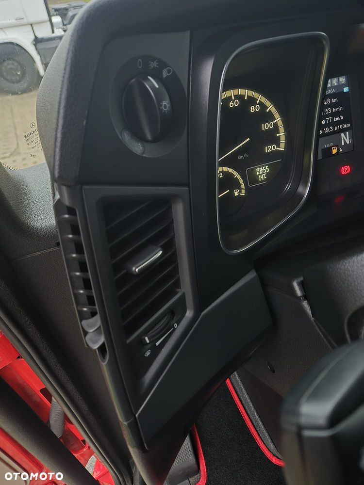 Mercedes-Benz 1845 - 23