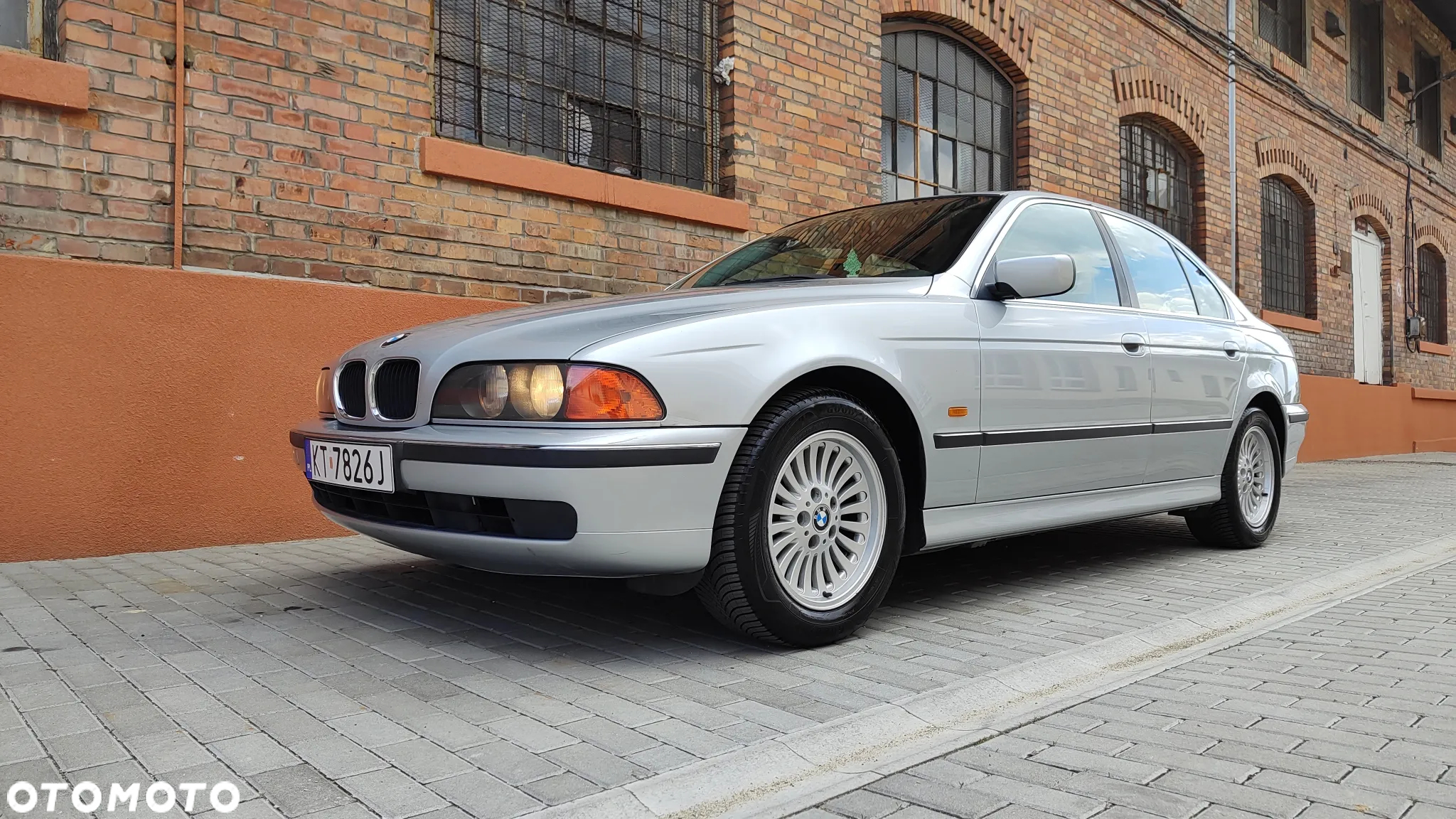 BMW Seria 5 520i - 9