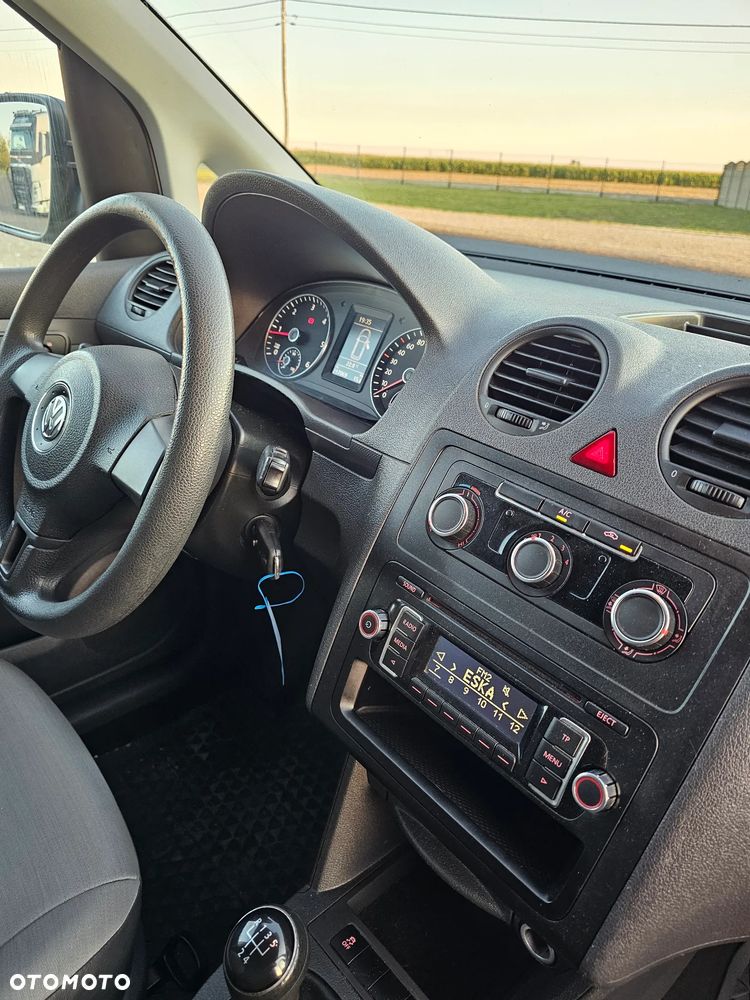Volkswagen Caddy - 12