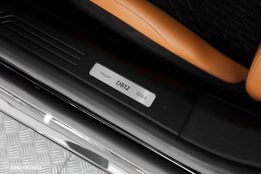 Aston Martin DB12 Coupé V8 Auto - 21