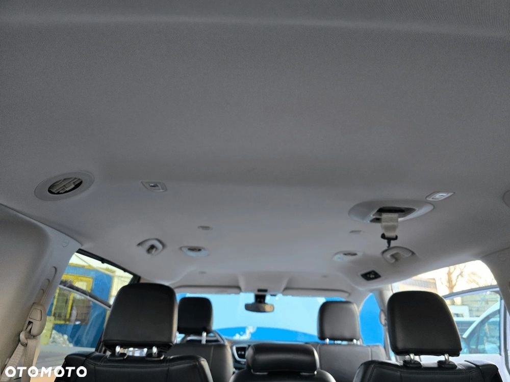 Chrysler Pacifica - 9