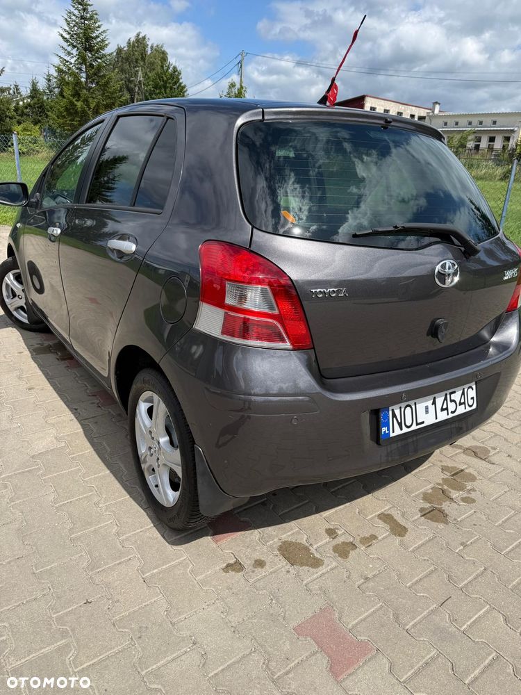 Toyota Yaris 1.33 Business Edition - 9