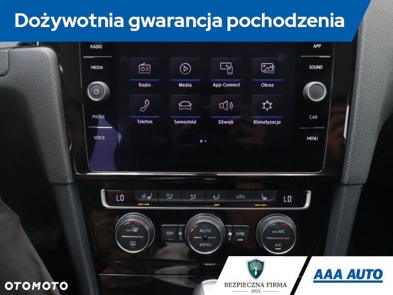 Volkswagen Golf Variant - 21