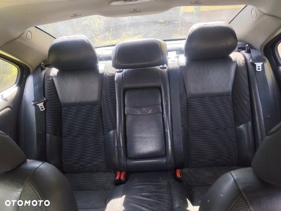 Volvo S60 - 4