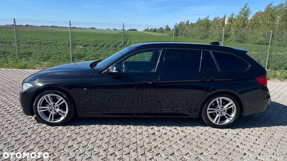 BMW Seria 3 325d M Sport - 3