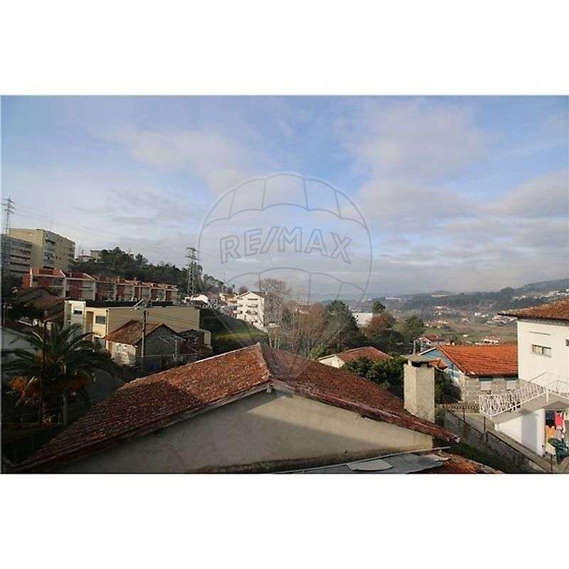 Moradia T4 para venda - Grande imagem: 2/5