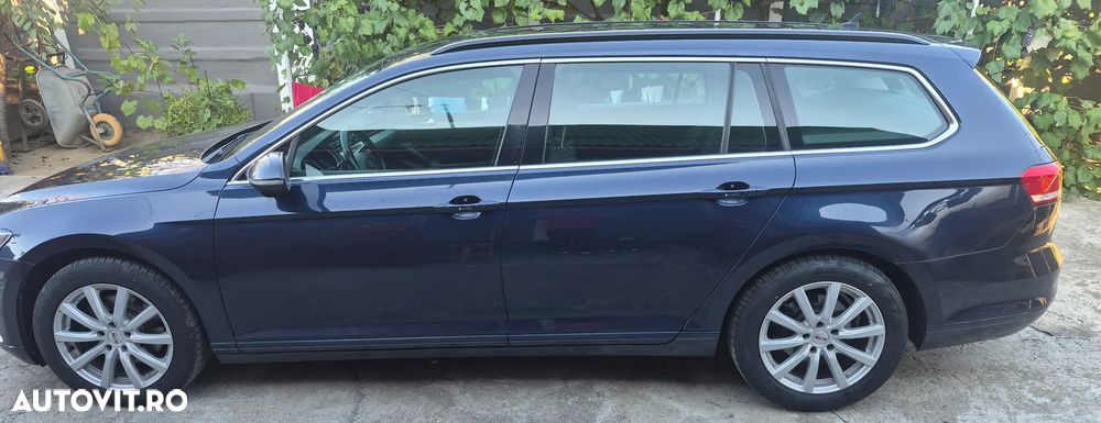 Volkswagen Passat 1.6 TDI Comfortline - 13
