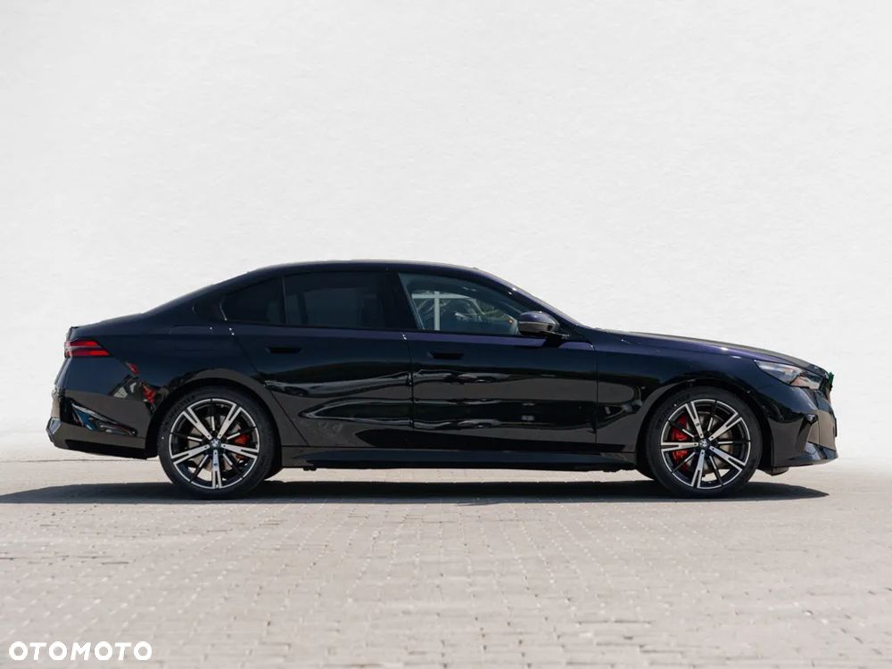 BMW Seria 5 540d xDrive - 2