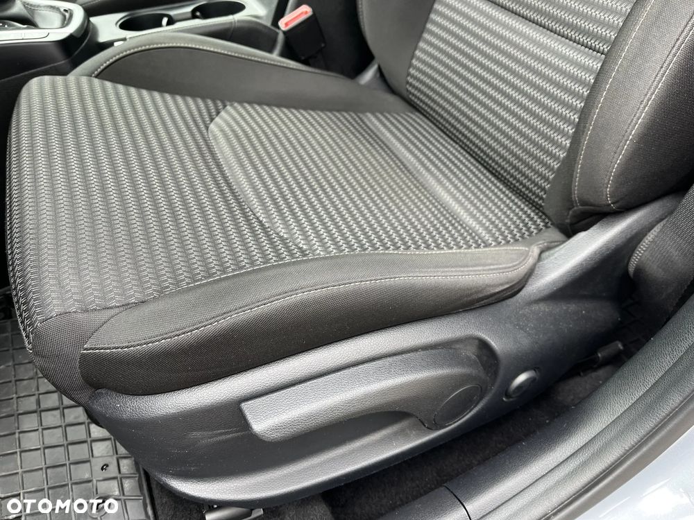 Kia Ceed 1.5 T-GDI M DCT - 11
