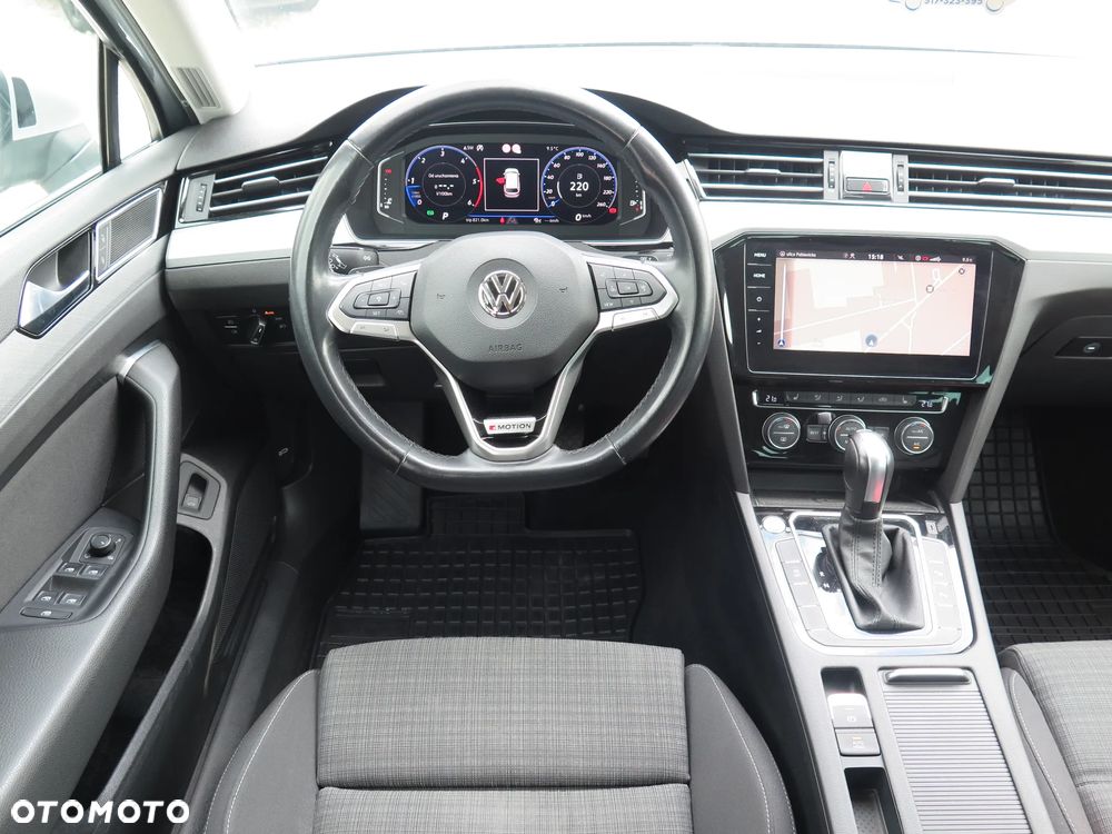 Volkswagen Passat 2.0 TDI SCR DSG 4Motion Business - 15