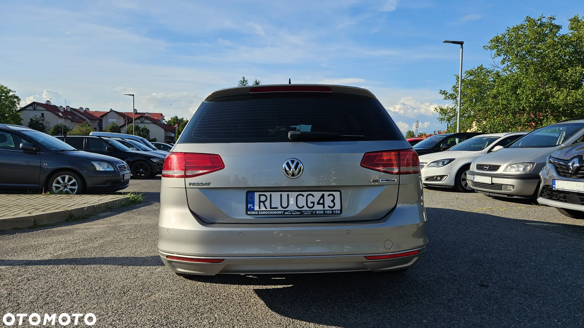 Volkswagen Passat Variant 1.6 TDI (BlueMotion Technology) DSG Comfortline - 6