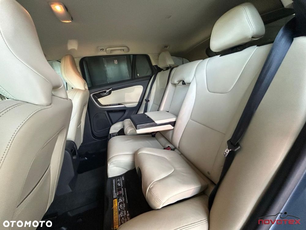 Volvo V60 D2 Drive-E Summum - 25