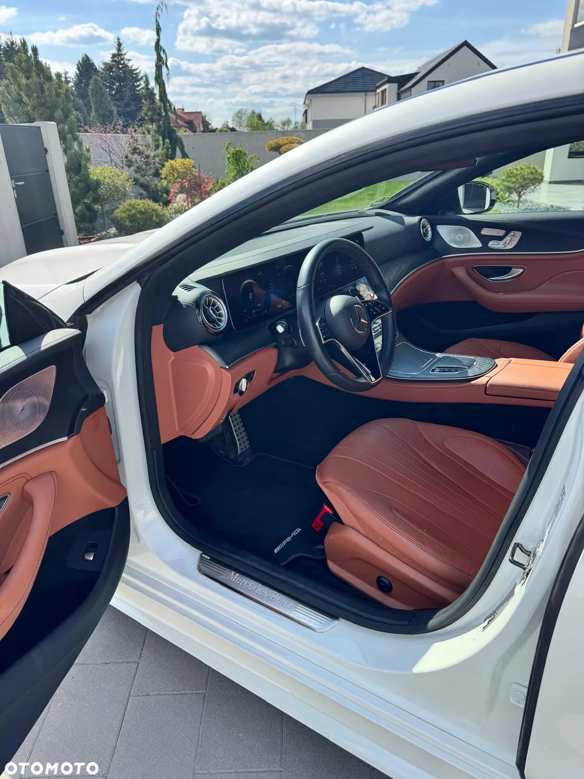 Mercedes-Benz CLS - 9