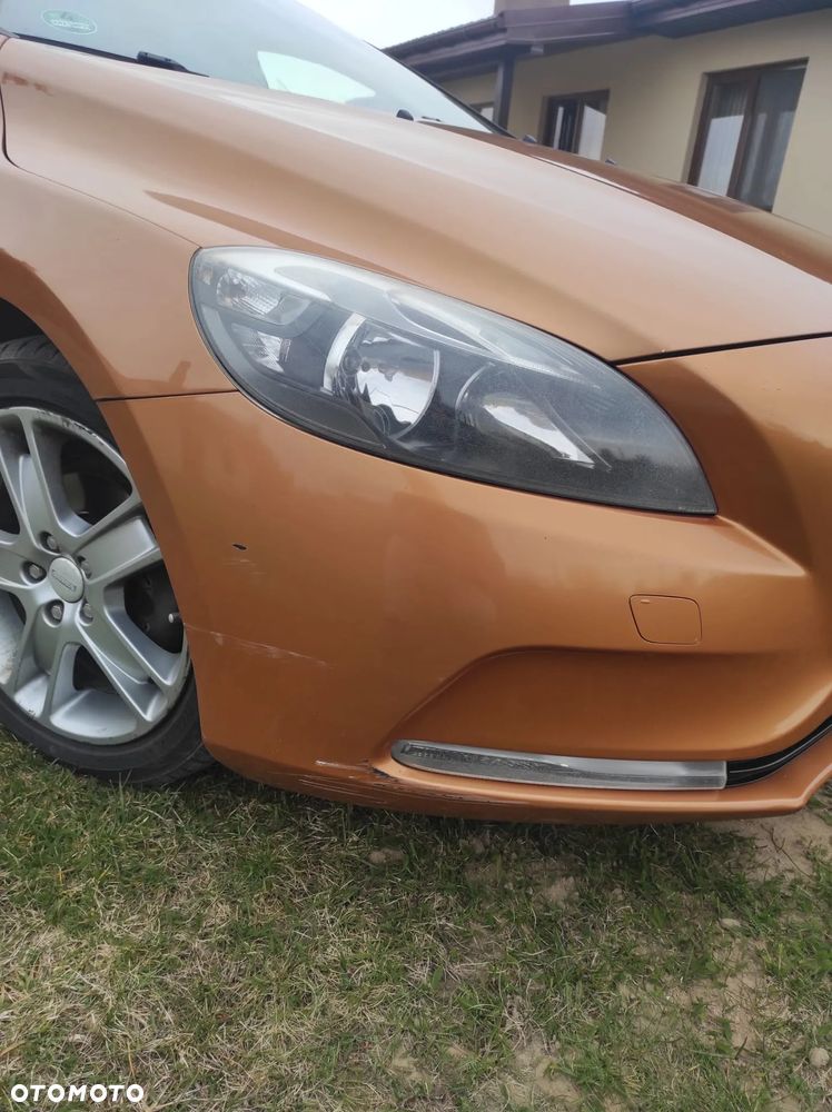 Volvo V40 D2 Base - 6