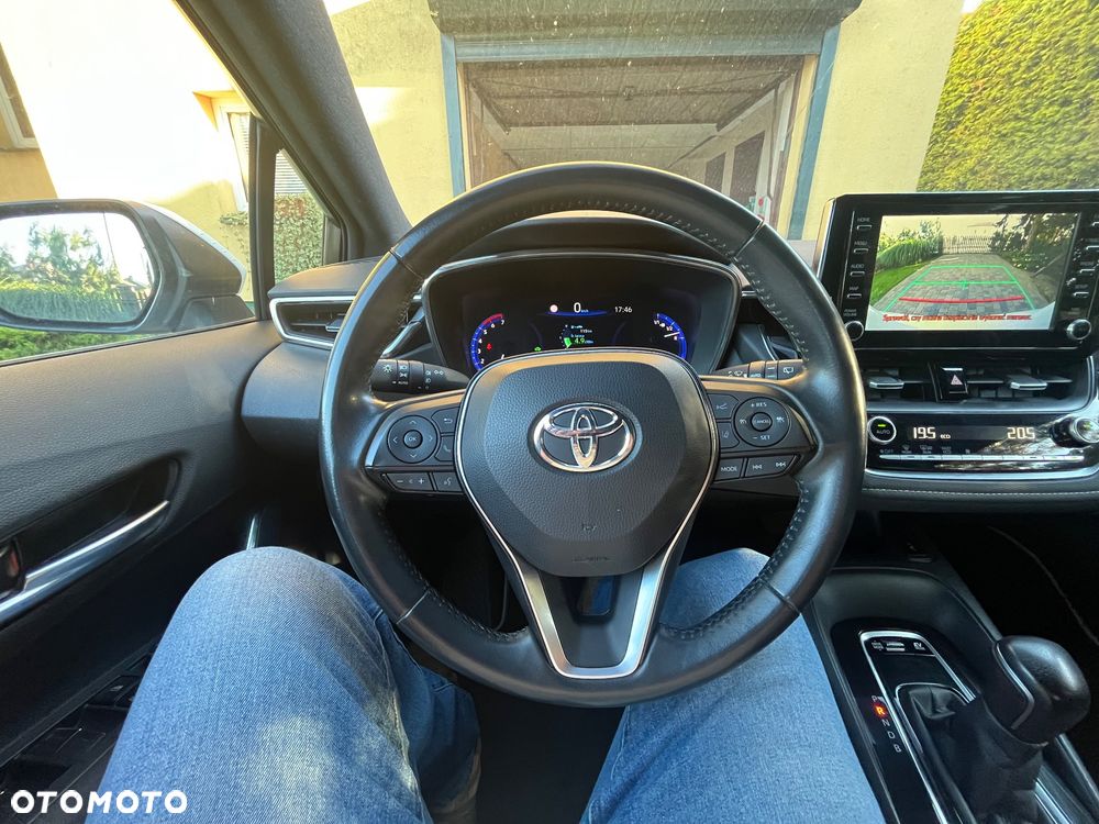 Toyota Corolla - 8