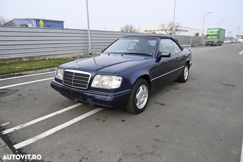 Mercedes-Benz E - 8