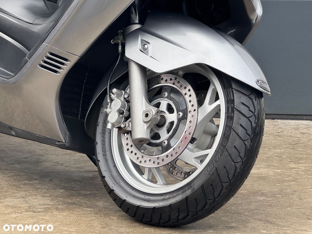 Suzuki Burgman - 2
