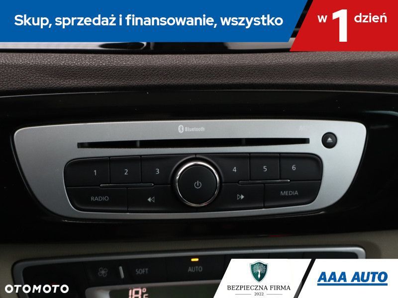 Renault Grand Scenic - 18