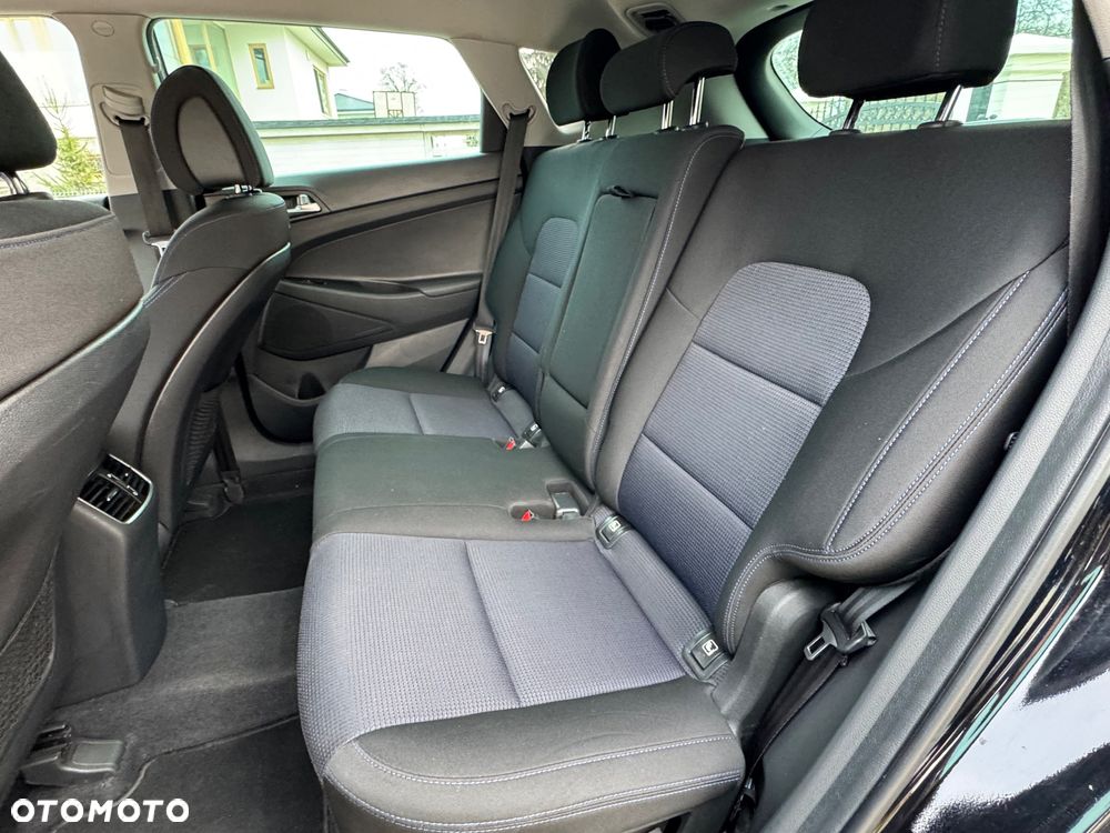 Hyundai Tucson 2.0 CRDi 4WD Advantage - 32