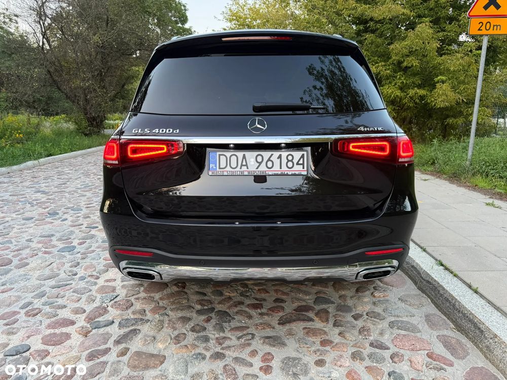 Mercedes-Benz GLS - 21