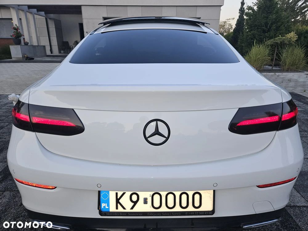 Mercedes-Benz Klasa E 300 d Coupe 9G-TRONIC - 7