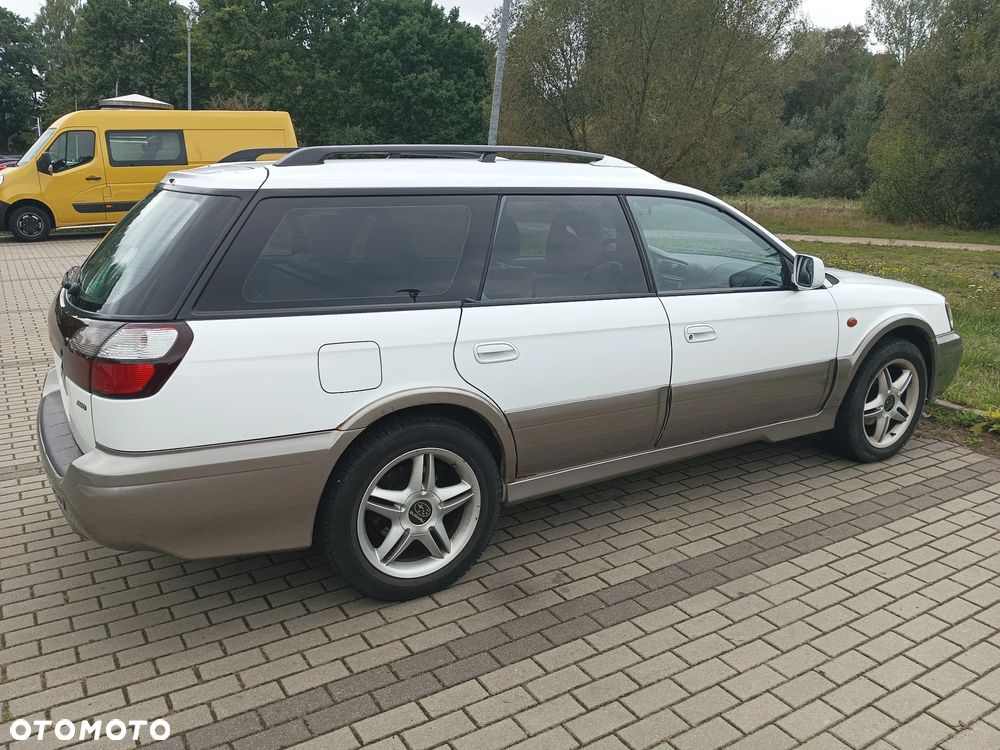 Subaru Outback - 12
