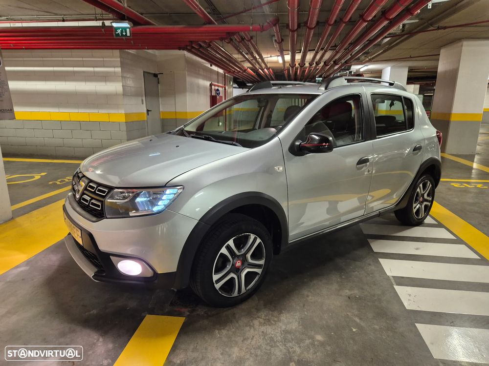 Dacia Sandero 0.9 TCe Stepway - 1