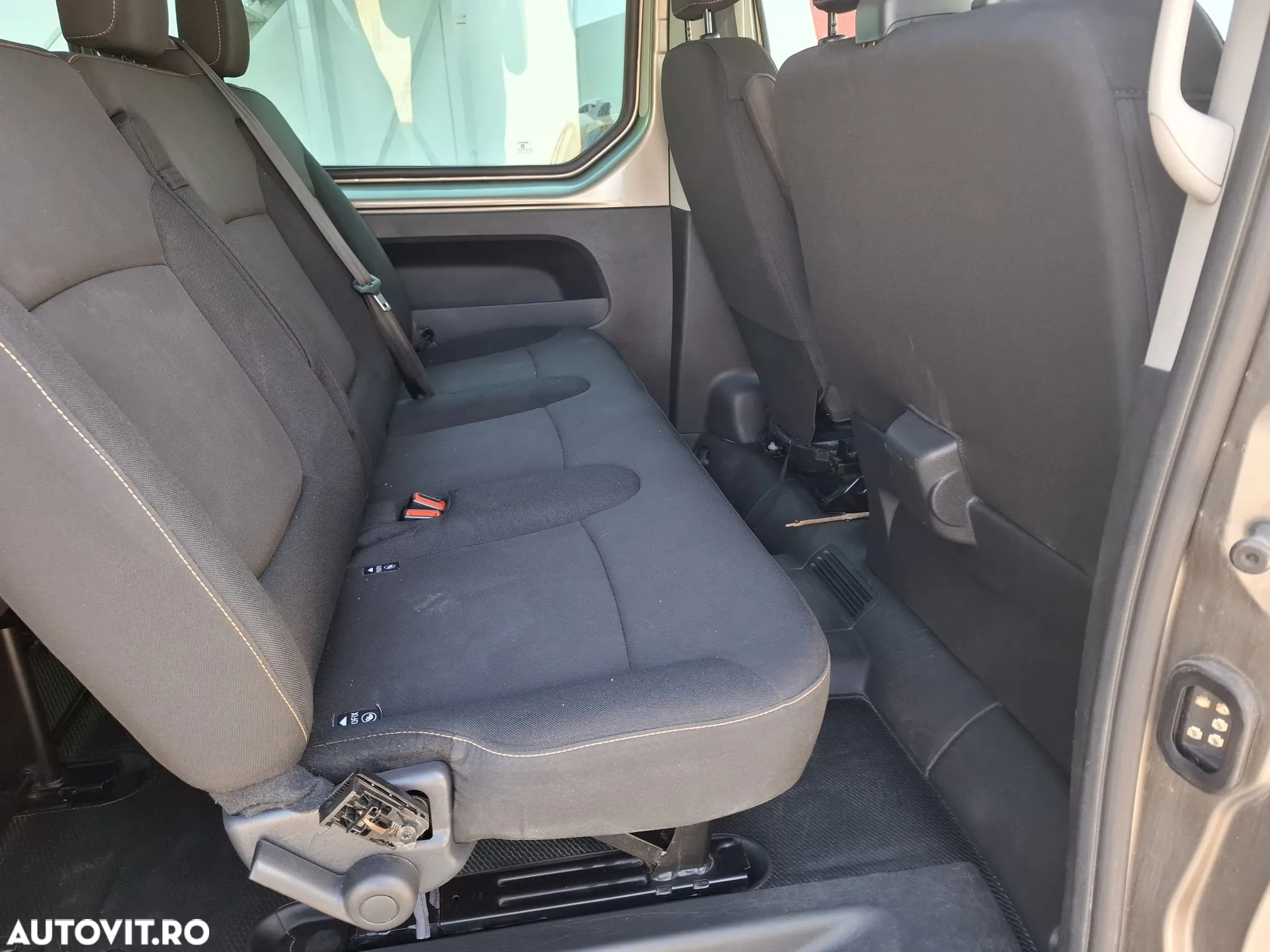 Renault Trafic Combi L2H1 1.6 dCi TT 125 7+1 Expression - 19