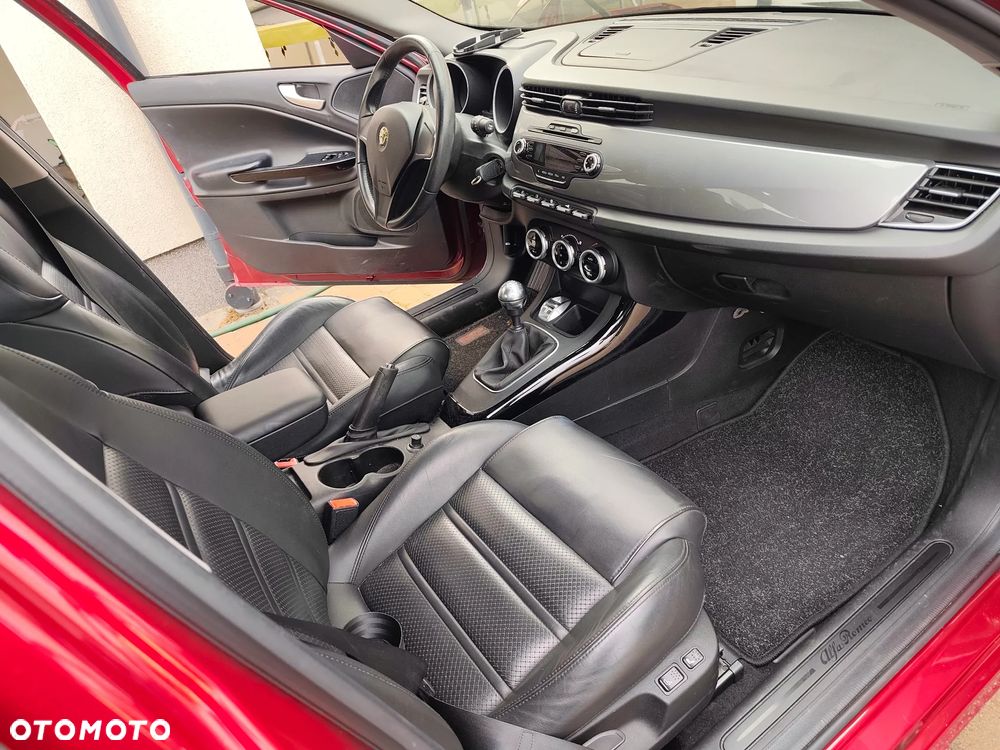Alfa Romeo Giulietta 1.4 TB 16V Veloce - 17