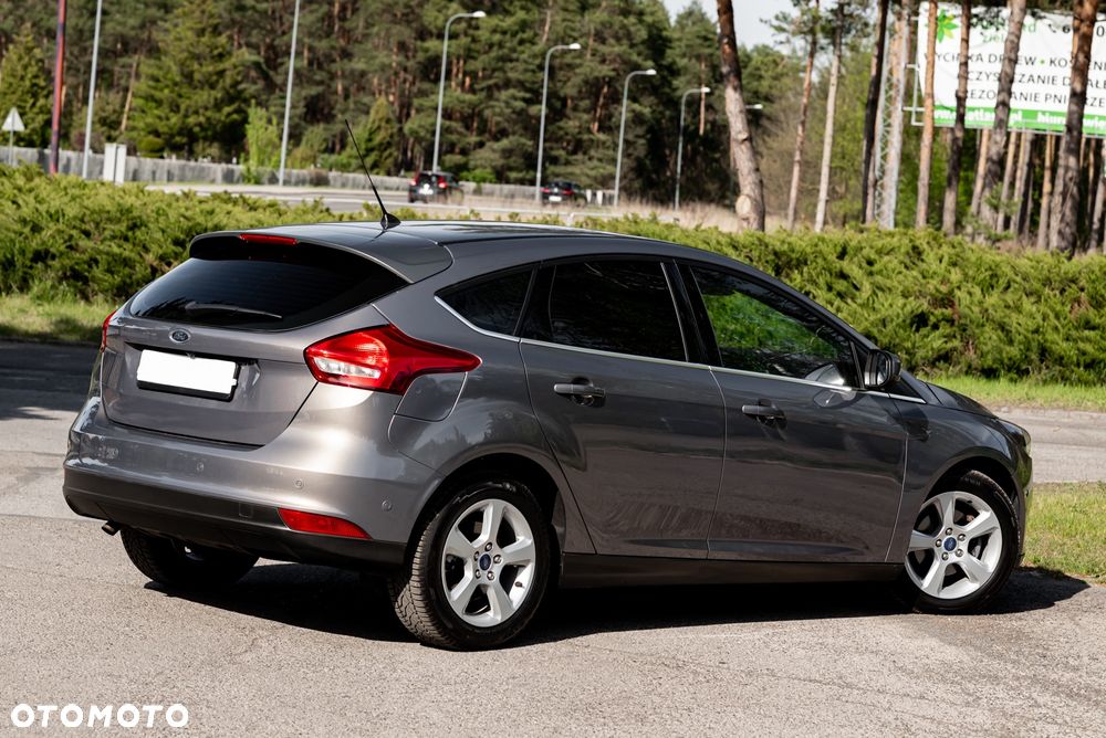 Ford Focus 1.0 EcoBoost Trend - 11