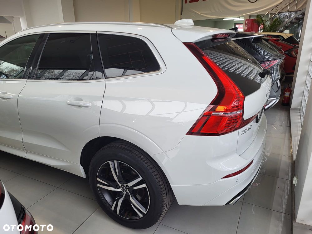 Volvo XC 60 D4 SCR R-Design - 4