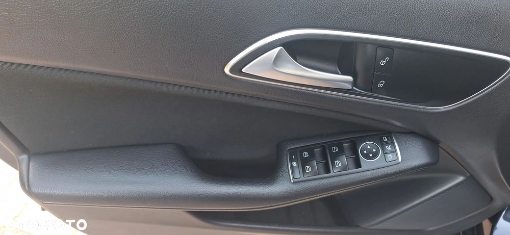 Mercedes-Benz Klasa A 180 d BlueEFFICIENCY Edition - 25