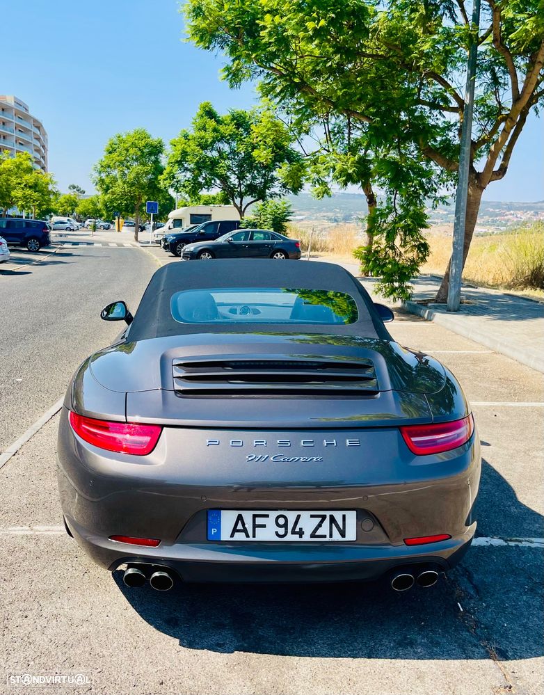 Porsche 911 (991) Carrera - 10