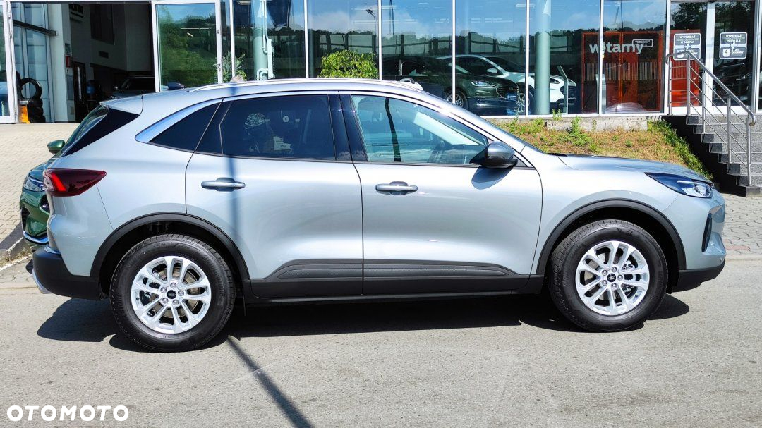 Ford Kuga - 4
