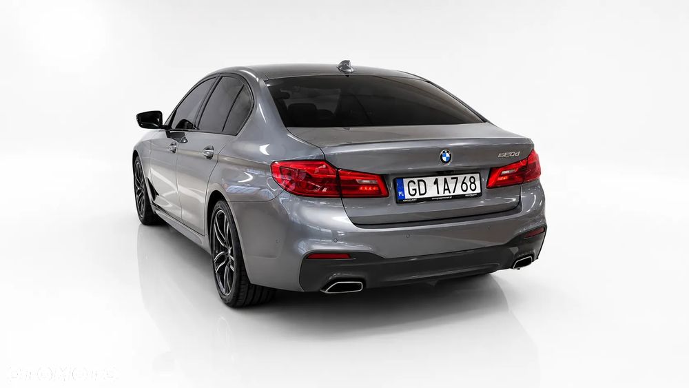 BMW Seria 5 520d M Sport Edition - 4