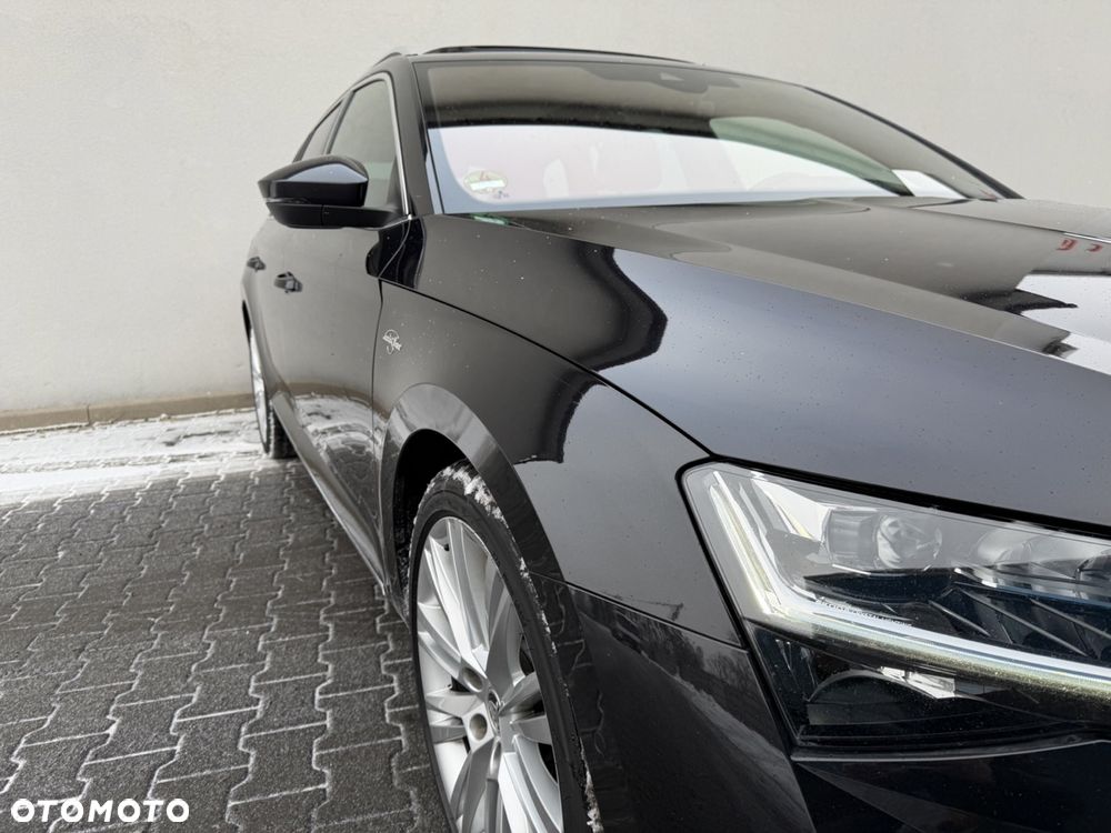 Skoda Superb 2.0 TDI SCR 4x4 L&K DSG - 11